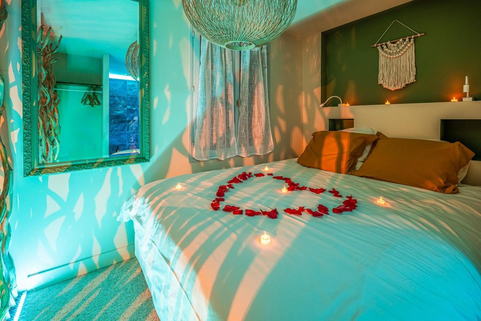Appartement Destination Bali ~ Balneo ~ Realite Virtuelle Narbonne